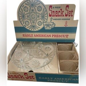 Vintage 60s Anchor Hocking Glass Snack Set 8 Pieces with Display Box
